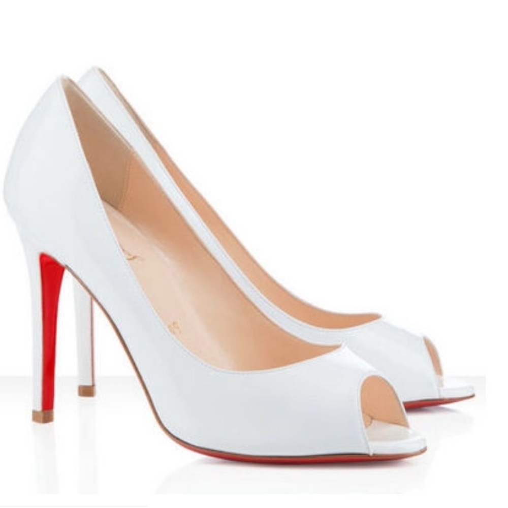 Christian Louboutin 🥰 Hostess Pick 💃💕